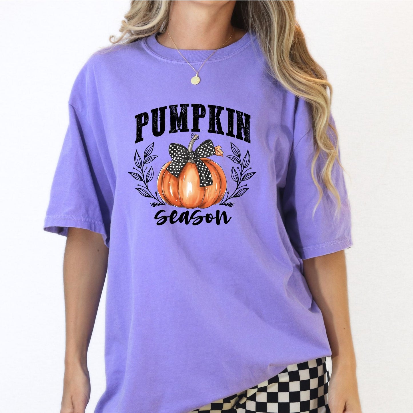 Fall Pumpkin Season Graphic Tee – Autumn Harvest Shirt with Bow – Direct-to-Garment Print, Cozy Fall Outfit