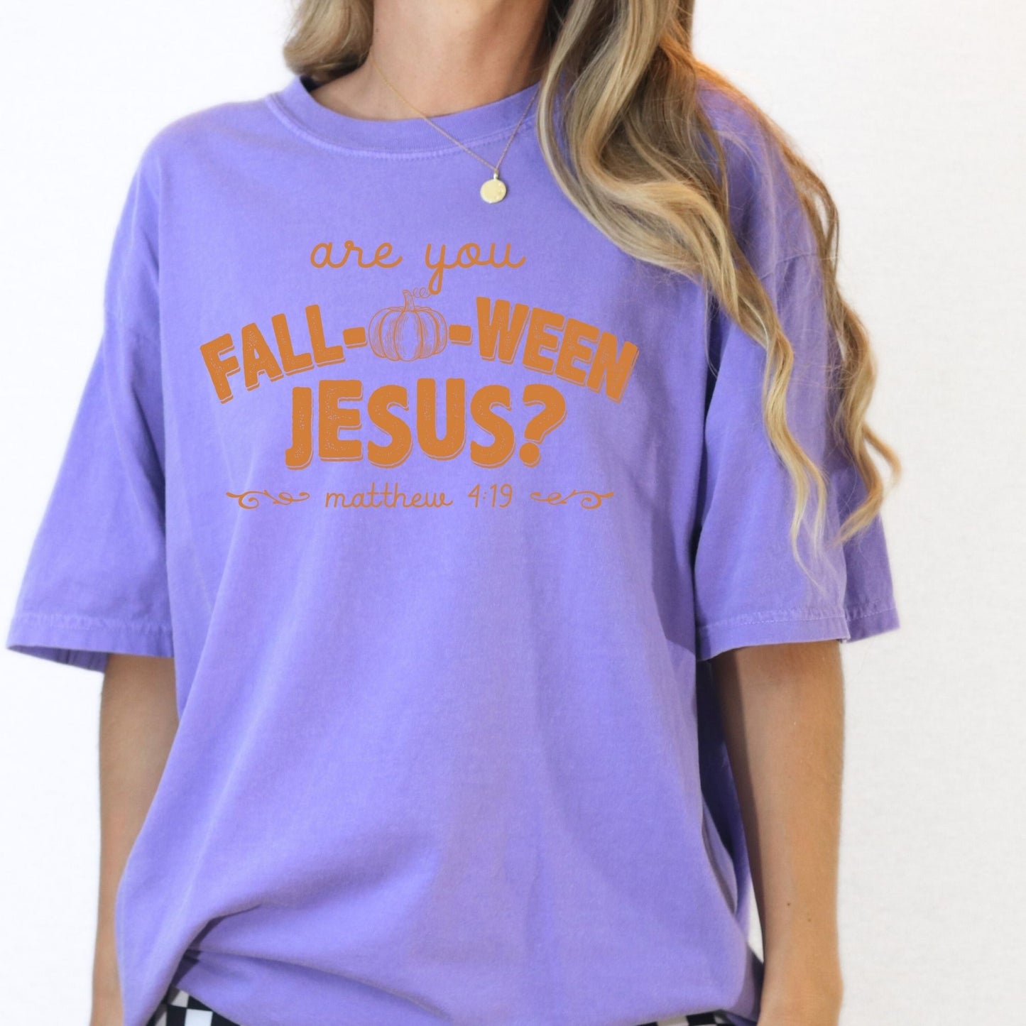Christian Fall Pumpkin Graphic Tee – Religious Autumn T-Shirt with Bible Verse – DTG Printed Comfort Colors Shirt
