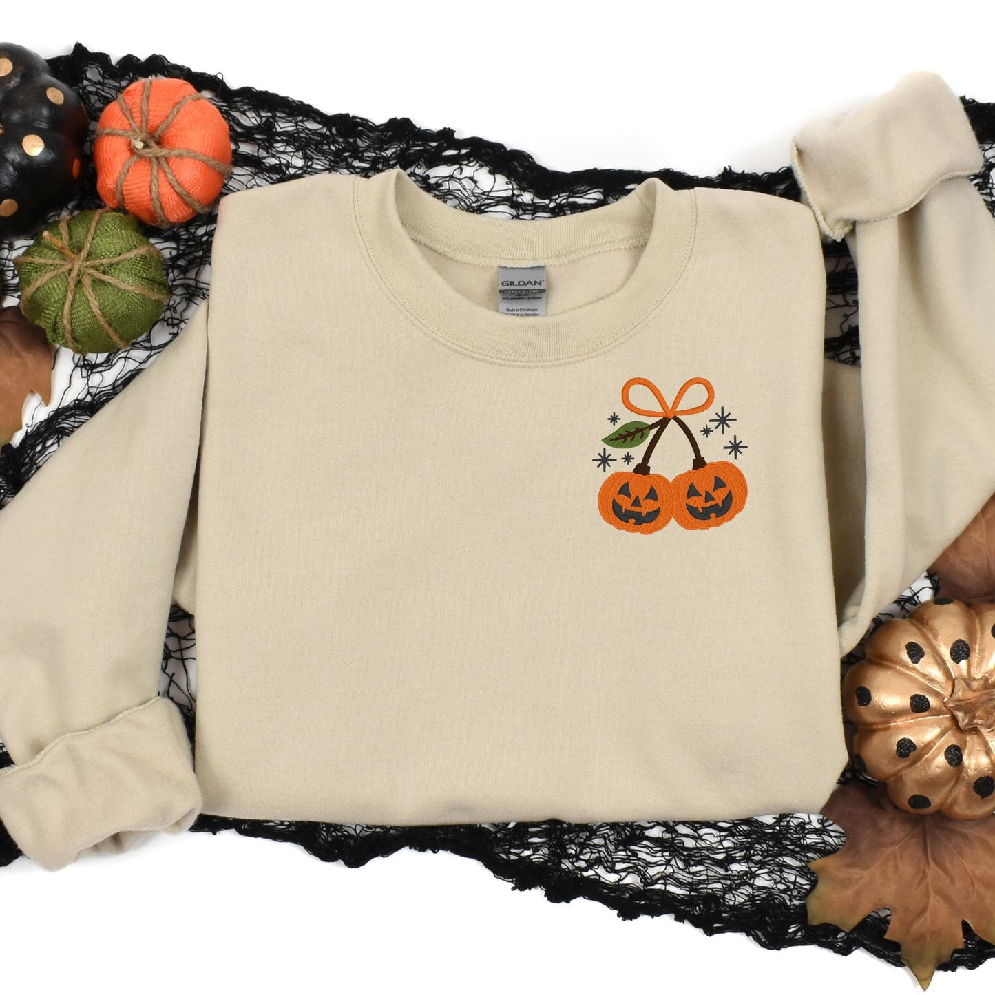 Pumpkin Pair Embroidered Crewneck Sweatshirt – Cozy Fall Halloween Aesthetic