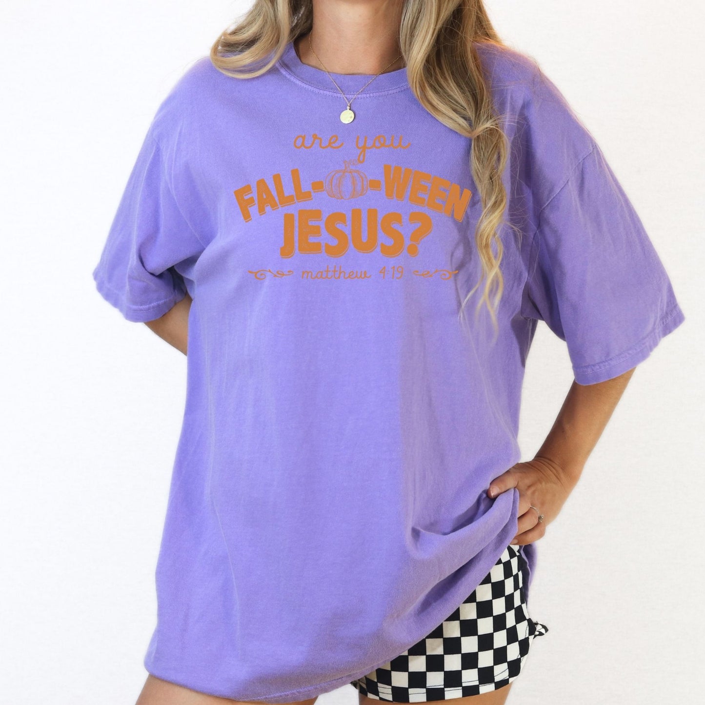 Christian Fall Pumpkin Graphic Tee – Religious Autumn T-Shirt with Bible Verse – DTG Printed Comfort Colors Shirt