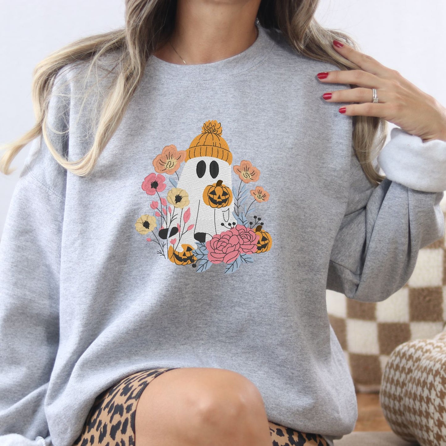 Floral Ghost Sweatshirt – Cozy Fall Embroidered Halloween Pullover