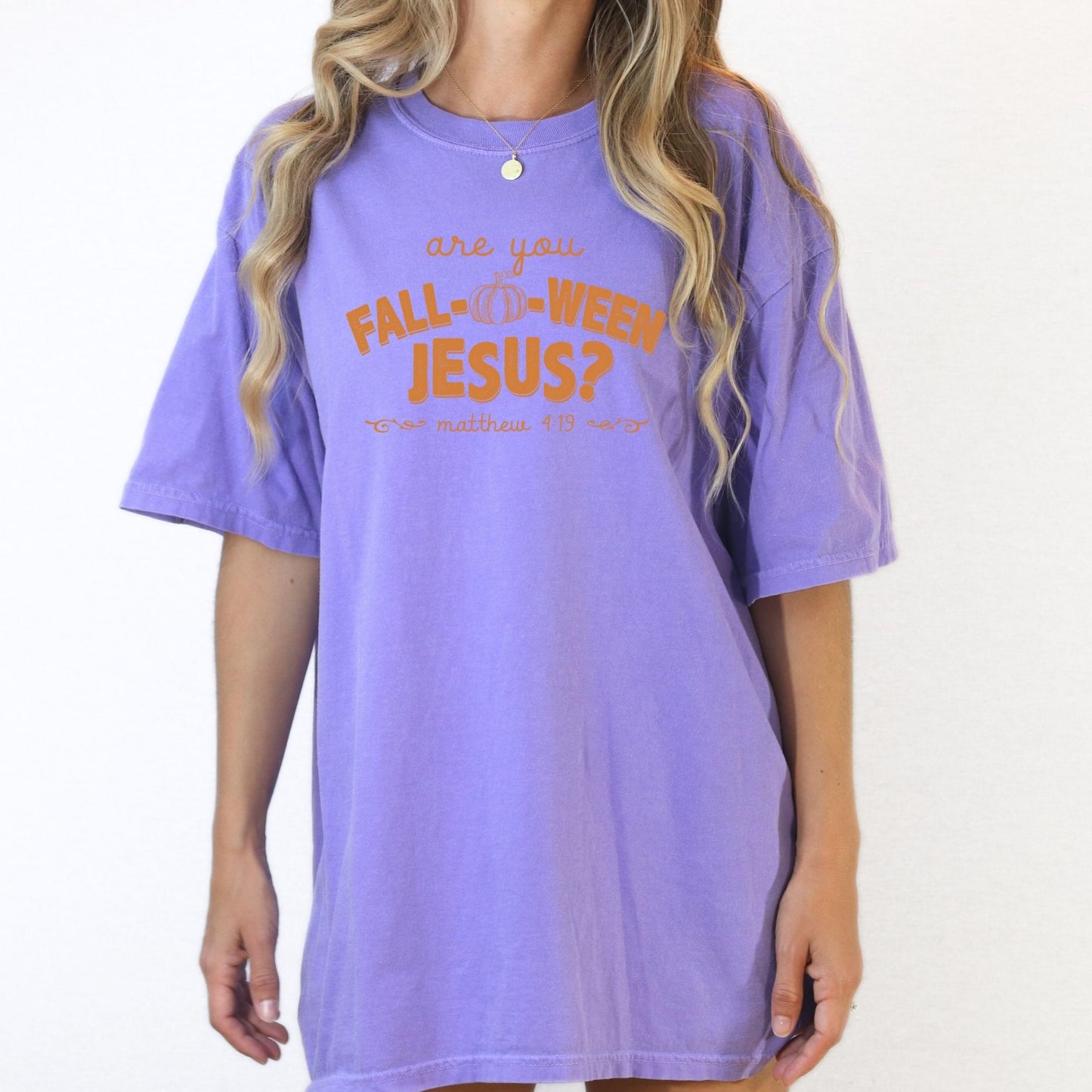 Christian Fall Pumpkin Graphic Tee – Religious Autumn T-Shirt with Bible Verse – DTG Printed Comfort Colors Shirt