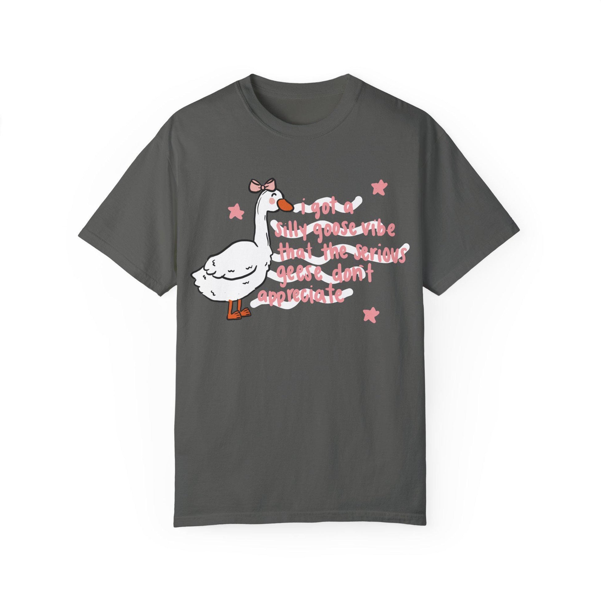 Comfort Colors DTF Print Silly Goose Unisex T-shirt, Funny Graphic Tee for Geese Lovers, Unique Gift for Bird Enthusiasts, Casual Top