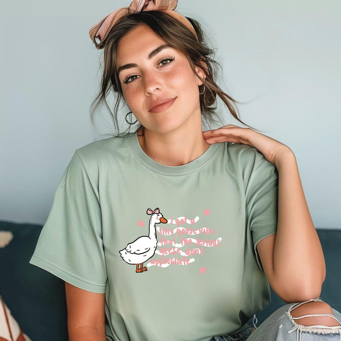 Comfort Colors DTF Print Silly Goose Unisex T-shirt, Funny Graphic Tee for Geese Lovers, Unique Gift for Bird Enthusiasts, Casual Top