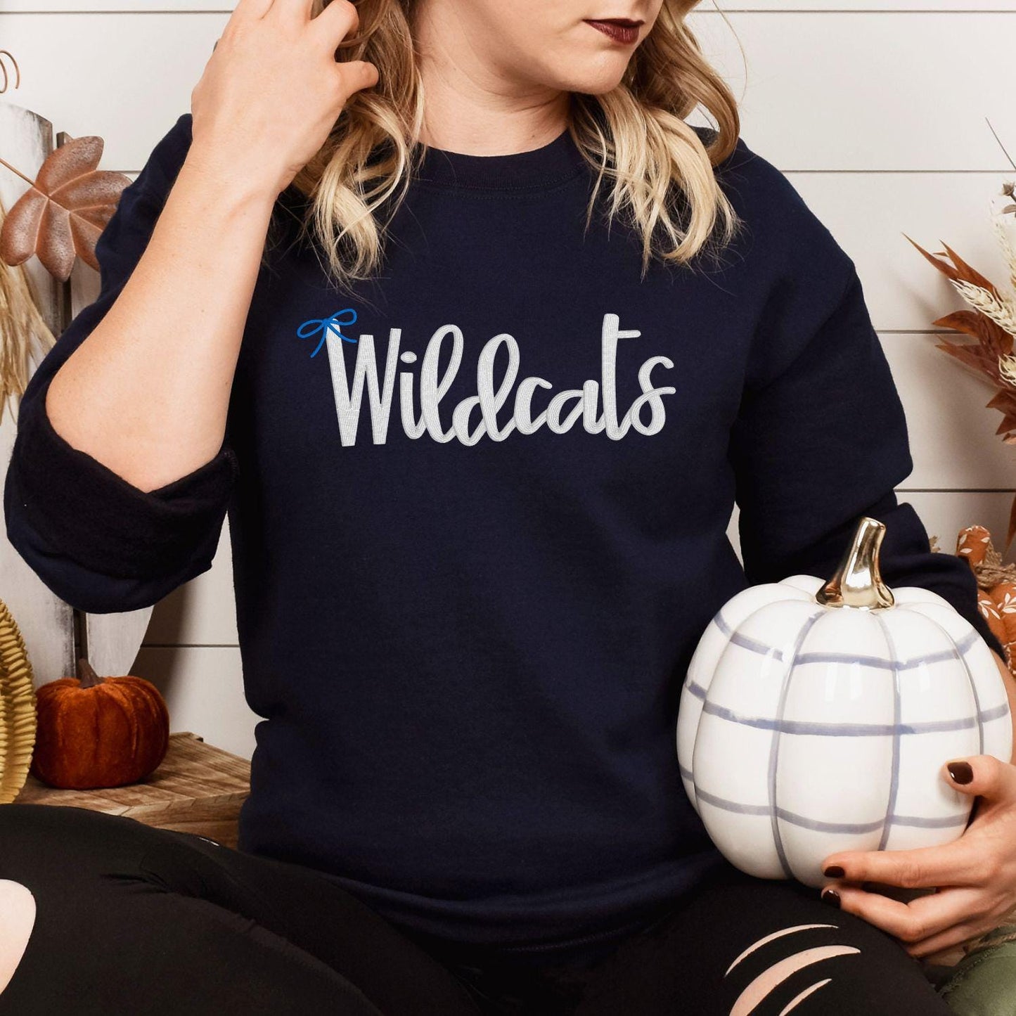 Wildcats Script Embroidery Sweatshirt | Cozy Football Team Spirit Pullover | Custom Lettering Fall Game Day Crewneck | Gift for Fans